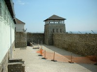 mauth-1407-00023-f.jpg